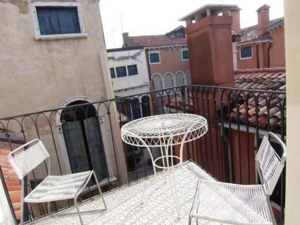 Casa Alba Apartment Венеция Екстериор снимка